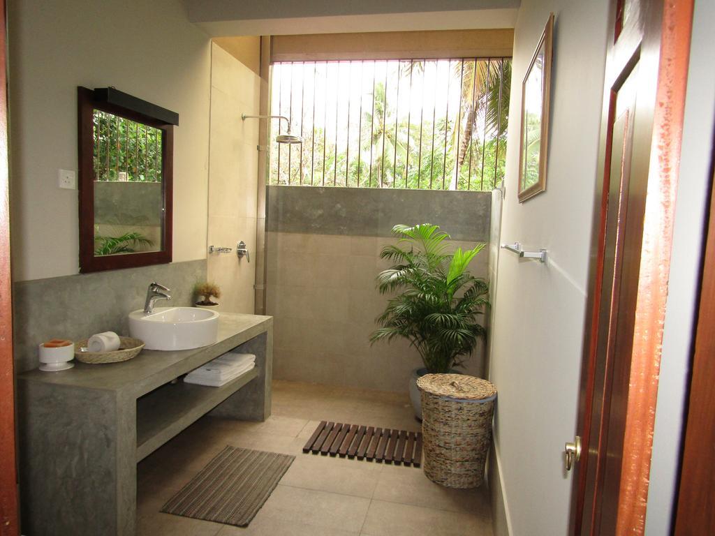 The Mirror Mansion Hotel Rajagiriya Exterior photo